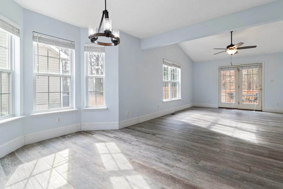 Clean, safe room after biohazard cleanup in Rego Park, New York, NY